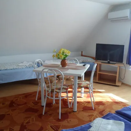 Penzion Makai Apartman *