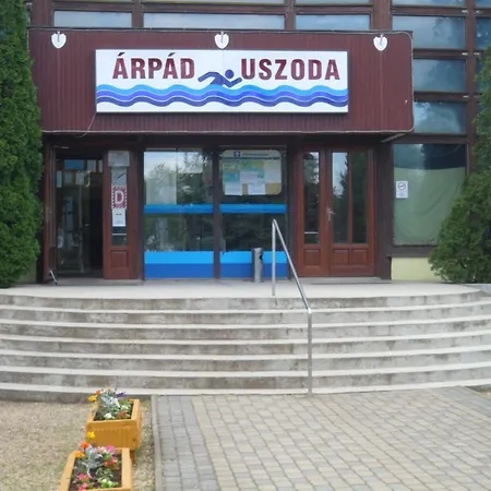 Penzion Makai Apartman *