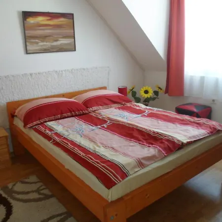 Makai Apartman *
